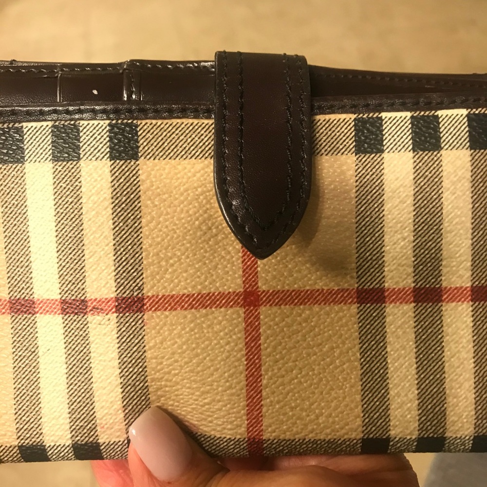 Burberry Wallet - Picture 2 of 7